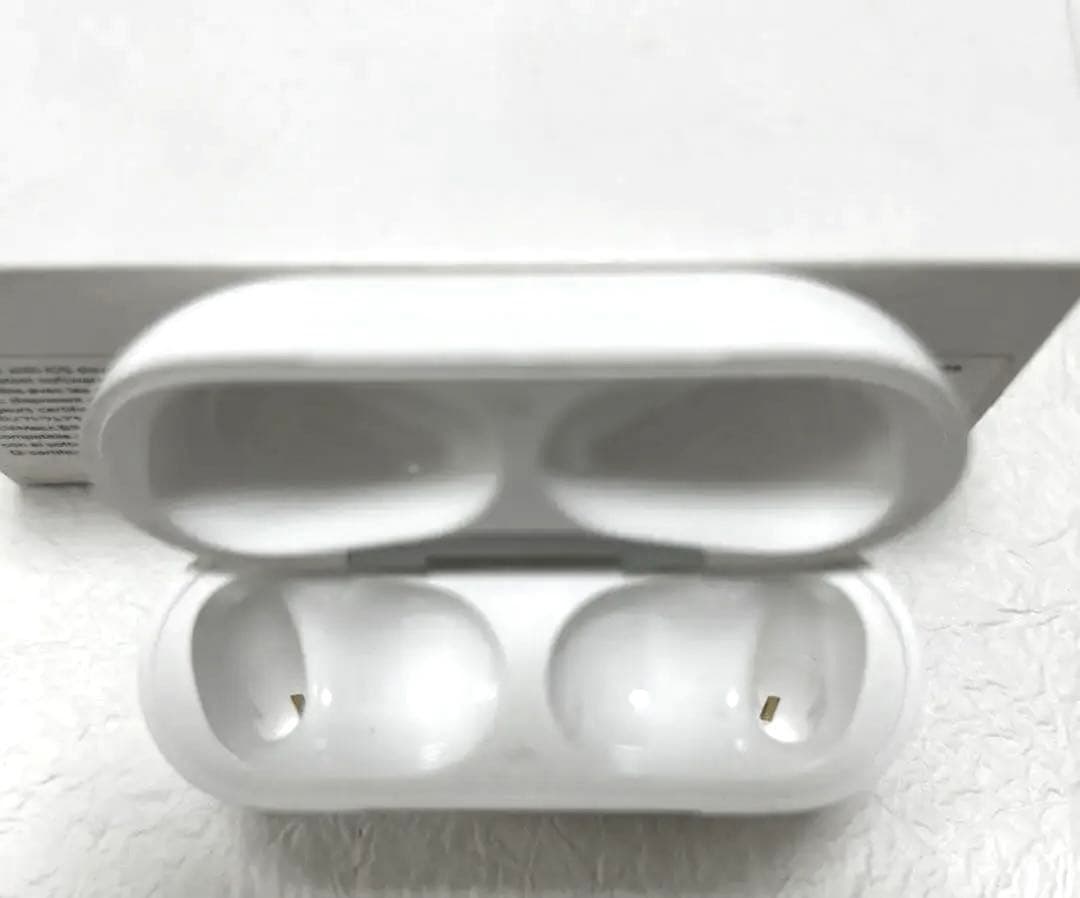 AirPods Pro エアポッツプロ 第一世代　中古　訳あり