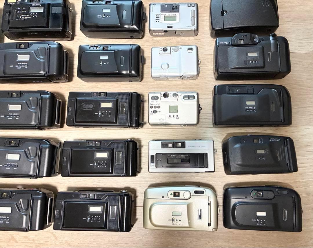 カメラ　まとめ売り 36台　Canon・OLYMPUS・FUJ I・RICOH他