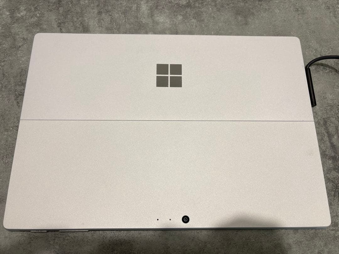 Microsoft Surface Pro 本体　充電器キーボード付