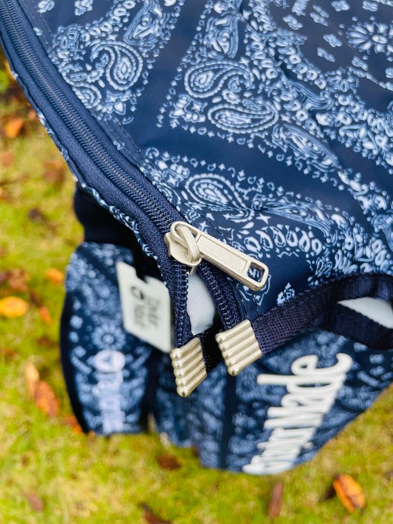 TaylorMade H e r i t a g e キャディバッグ バンダナ柄