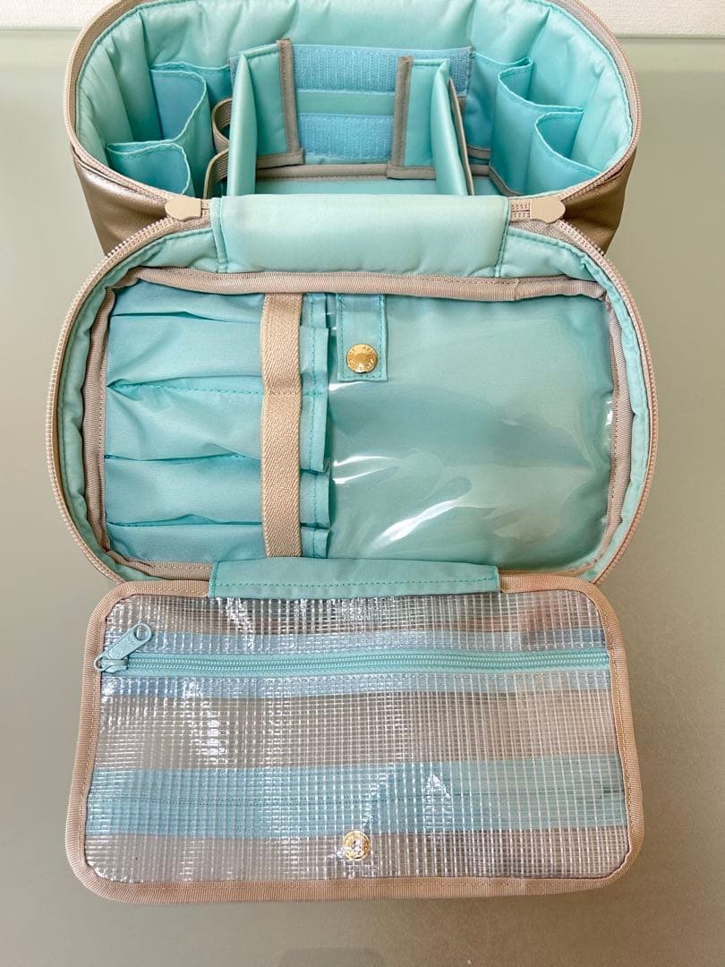 アルティザン&アーティスト イゾラ スタンダード バニティ