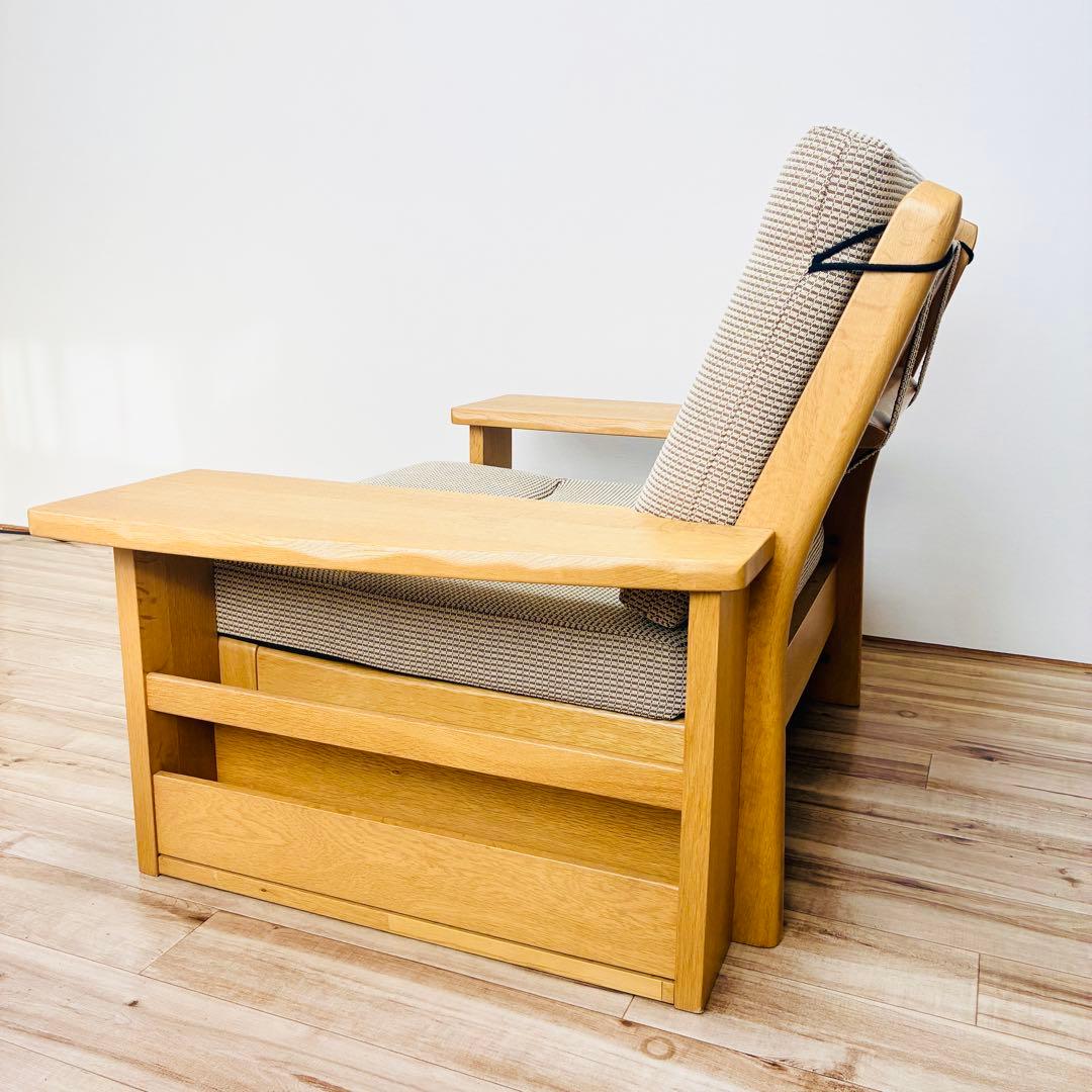 希少　ibata　イバタインテリア　一人掛け　ソファ　木製　マガジンラック付き