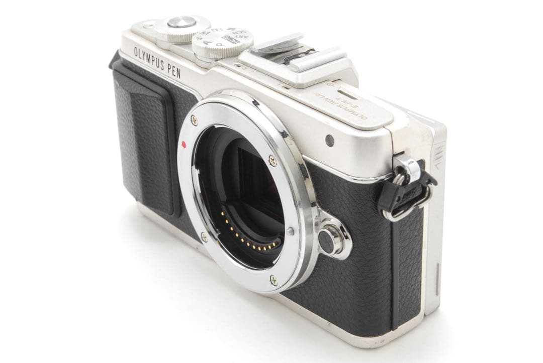 ✨極美品✨オリンパス E-PL7 ボディ❤️ショット数わずか3,545回！