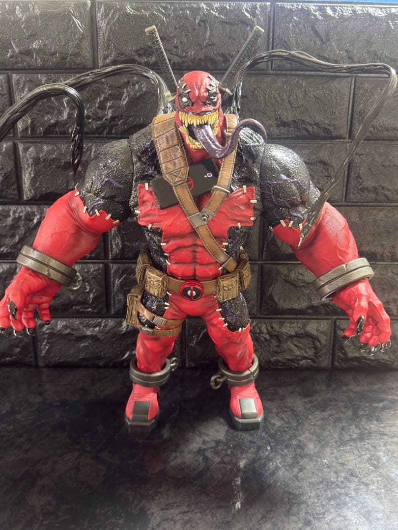 ひ*き様 hottoys 3体セット　（ヴェノムプール、ハーレイクイン、サノス）