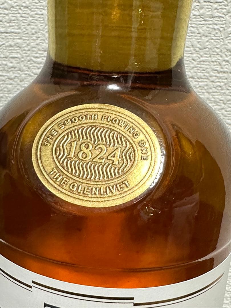 希少 数量限定品 ザ・グレンリベット 12年 200周年記念 限定ボトル