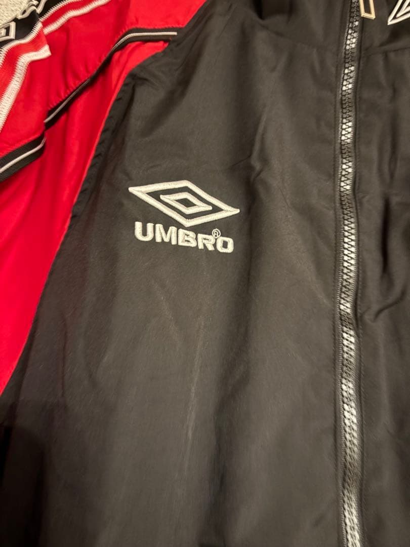 【98/99】マンチェスターU UMBRO メンズ ナイロンジャケット XL