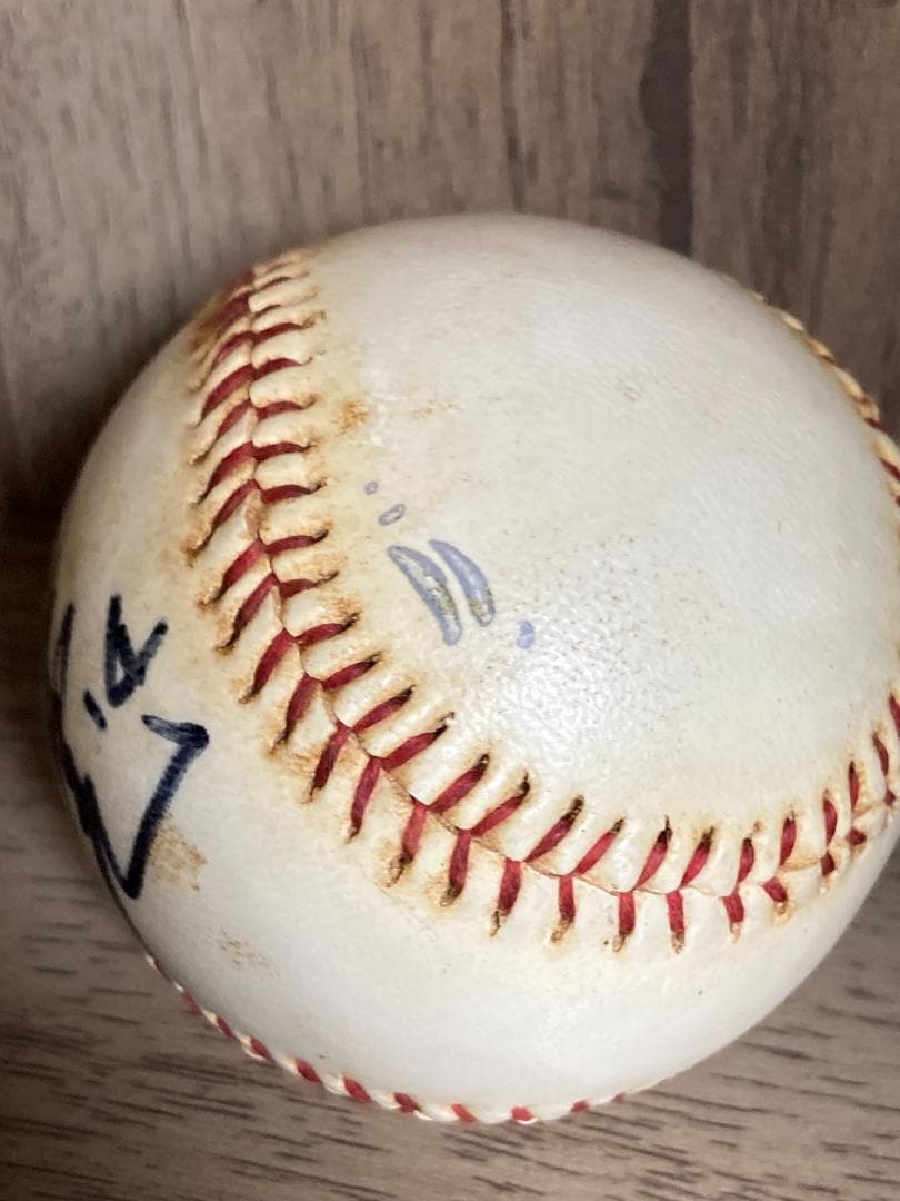 広島カープ 津田恒実 直筆サイン入りボール
