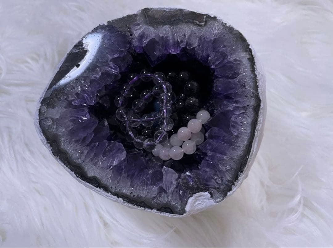 アメジストドーム　色濃い