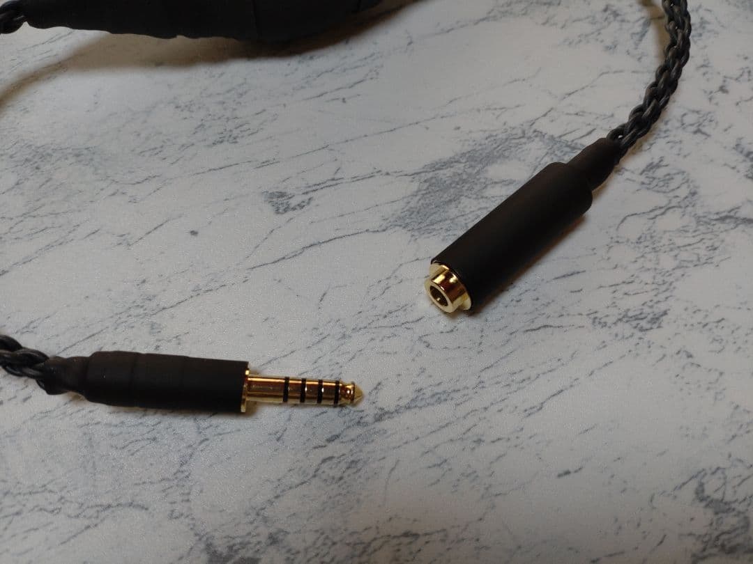 【新作】140段式カタパルト搭載　4.4㍉メス-4.4㍉オス　約38cm 黒