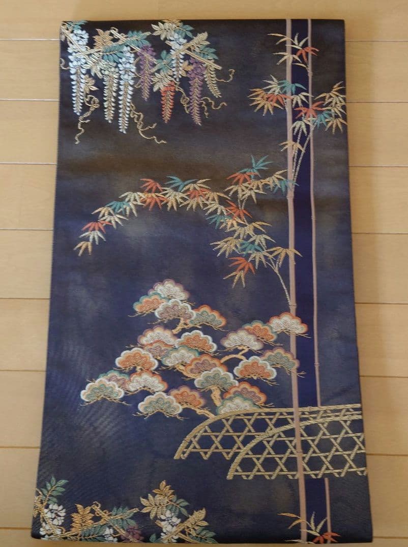 【美品】色無地フルセット　一つ紋　草花地紋　乾鮭色　正絹　袷　唐織六通袋帯