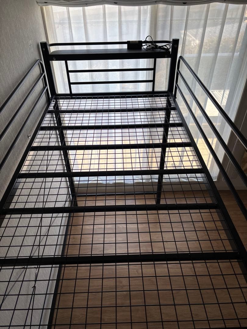 直接引き取り限定　タンスのゲン製　ロフトベッド　ブラック