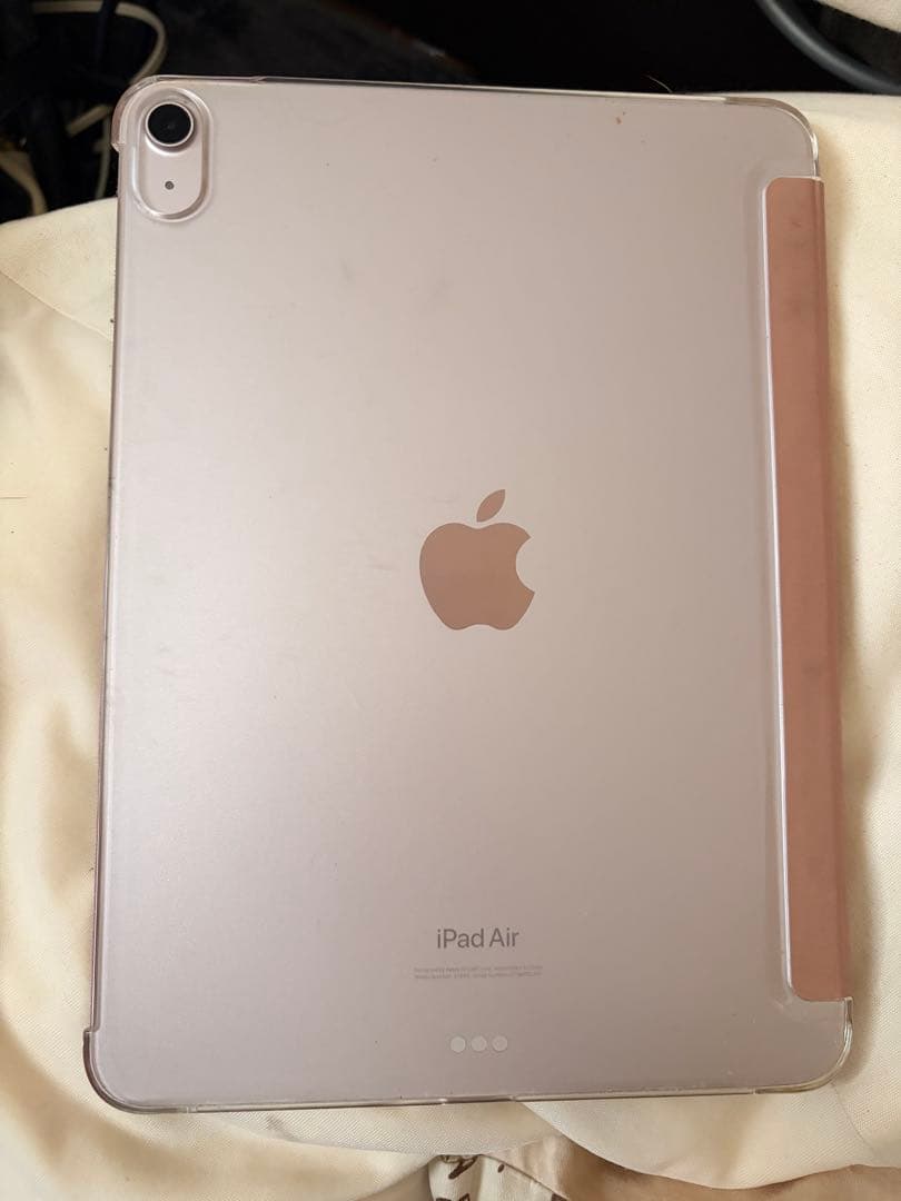 iPad air 第5世代　wifi 64GB 本体　ピンク