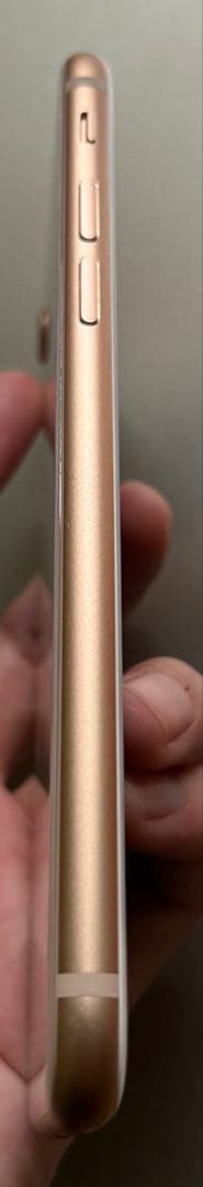 【即購入OK】iPhone8 64GBゴールド　ガラスフィルム付き【美品】