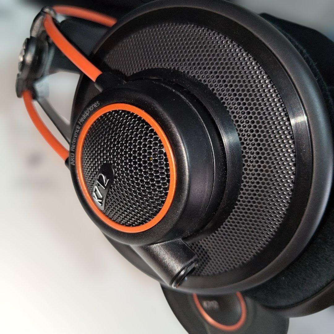 AKG K712 PRO オープンエアー型ヘッドホン