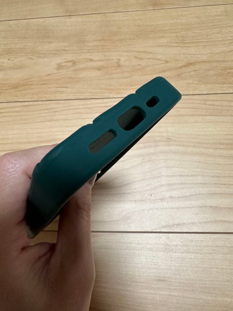 BOTTEGA VENETA iPhone 14proスマホケース