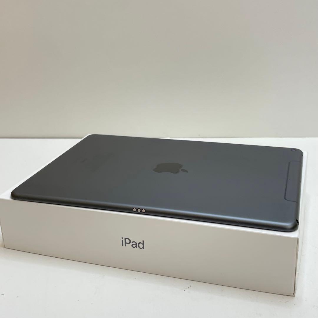 iPad Air 第3世代 64Gb Wi-Fi + Cellular 97%