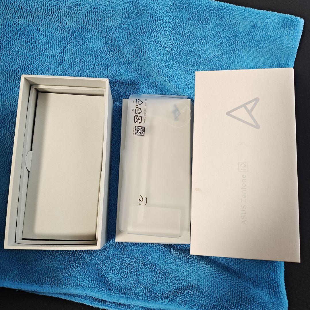 再再値下げ　ASUS Zenfone 10 本体 256GB　おまけ付き