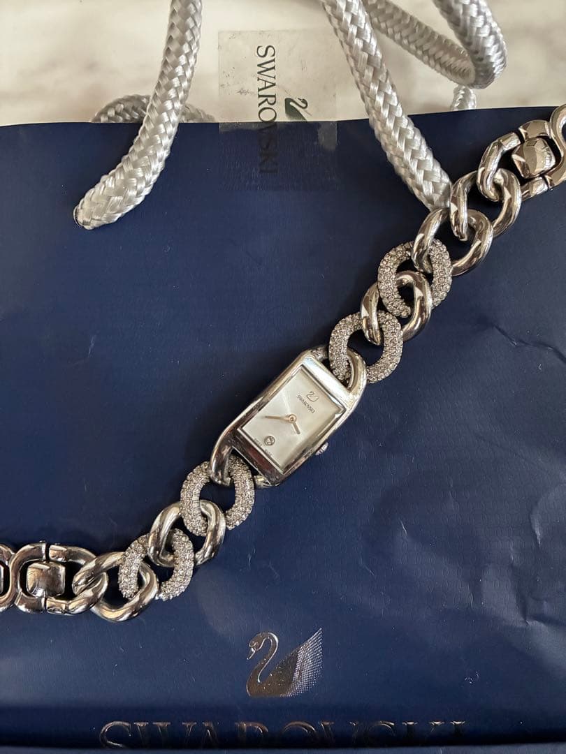 SWAROVSKI ★スワロフスキー★ブレスレット腕時計★カクテルウォッチ★