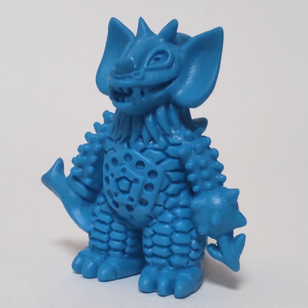 ヤ*）様 ★コレクション400　ウルトラマン怪獣消しゴム　タイラント