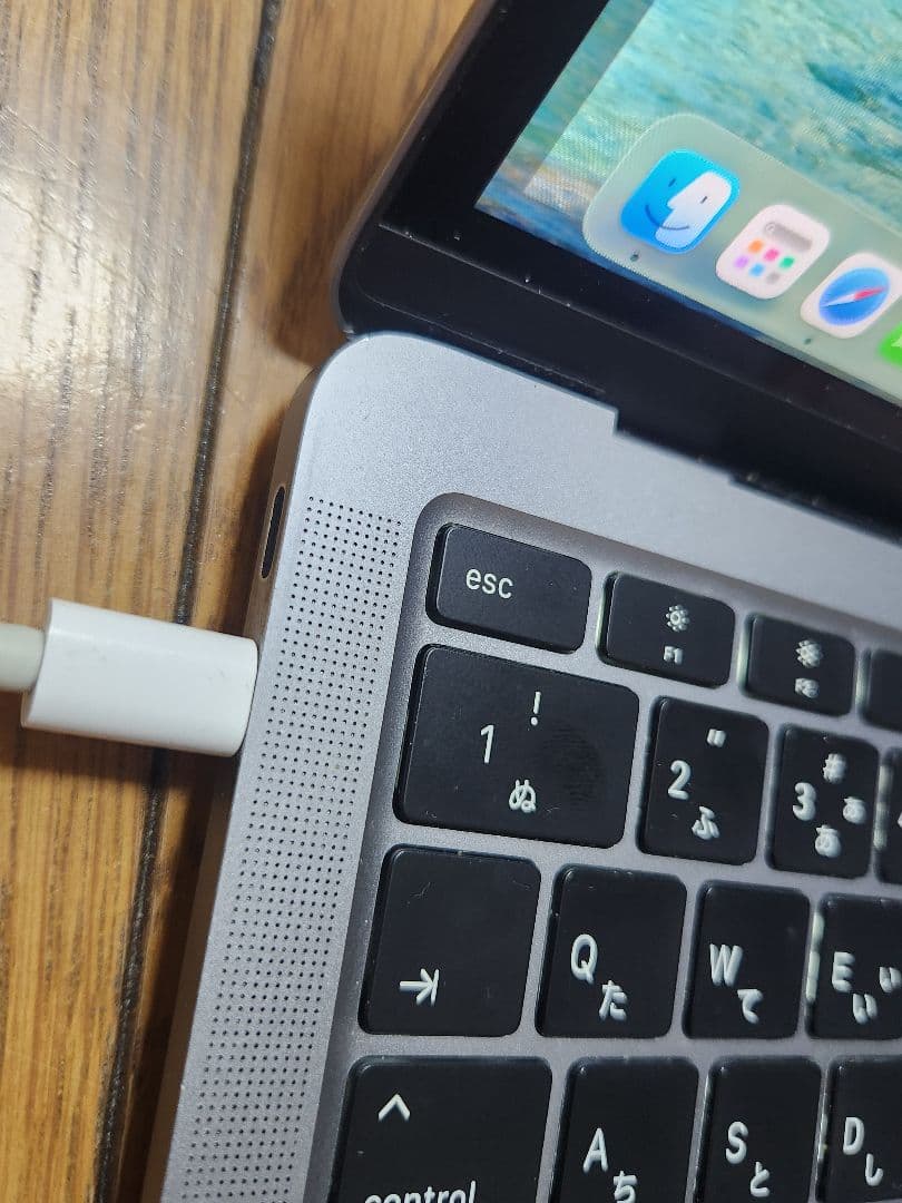 Macbook Air 2020 M1 8GB/256GB ジャンク