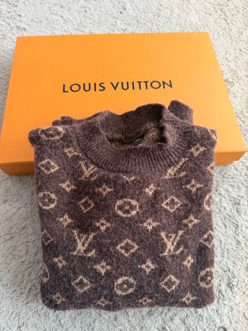 Louis Vuitton ロゴパターン セーター