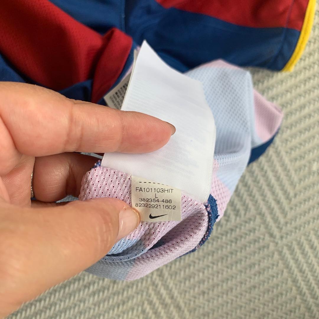 ア*ス様 FC Barcelona DRI-FIT メッシ　シリアル番号ありシャ