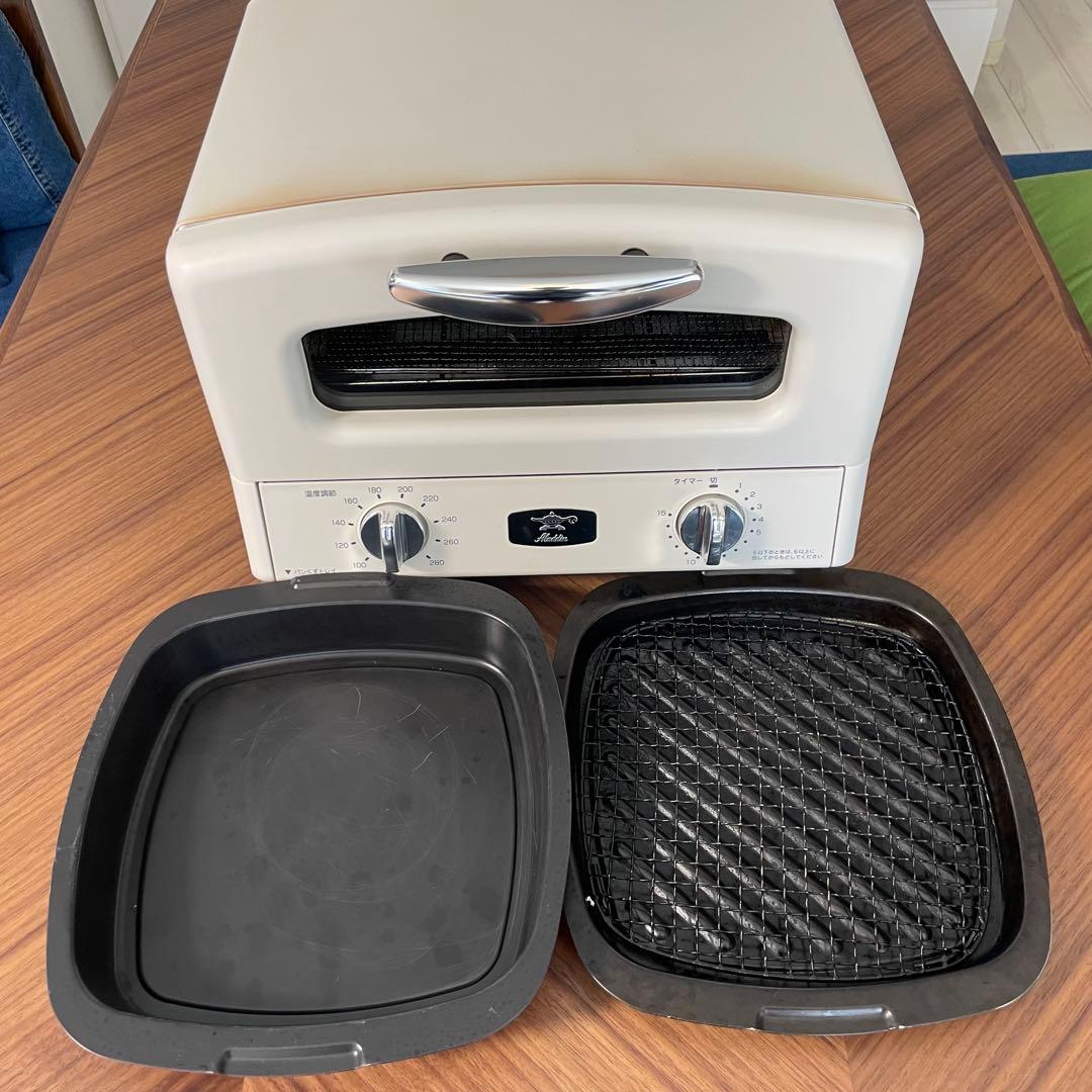 4枚焼き アラジン　グラファイトグリル・トースター AGT-G13A ホワイト