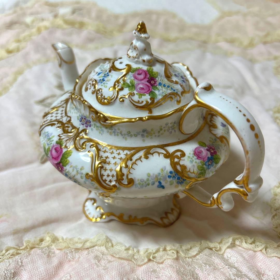イギリス　アンティーク　ティーポット　ビクトリアン　金彩