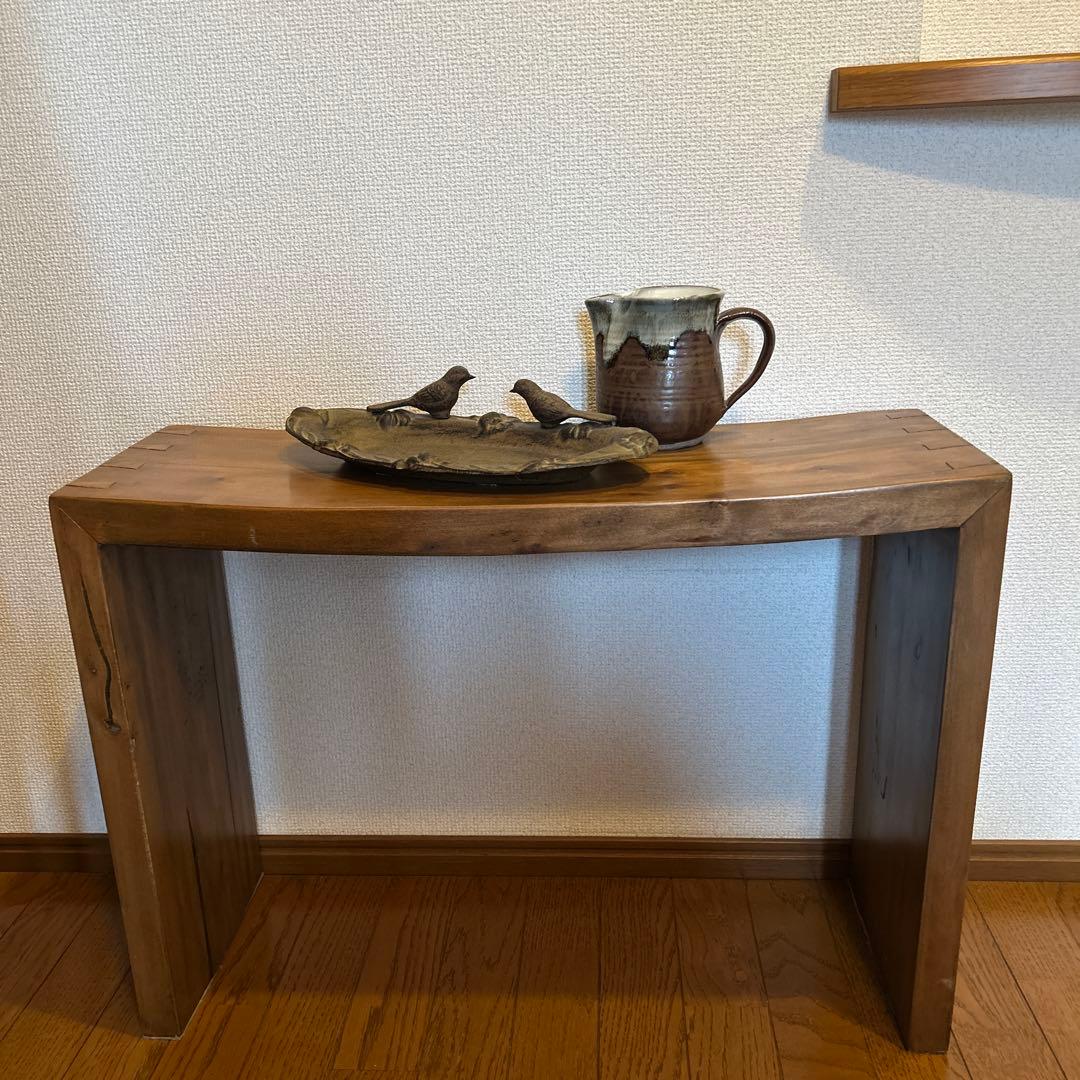 エントランスベンチ　玄関フロア靴脱ぎ椅子　手荷物一時置き　曲木コンソールテーブル