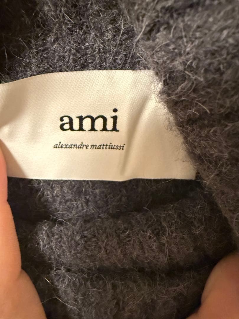 ami ダークグレー セーター Mサイズ 1回着用