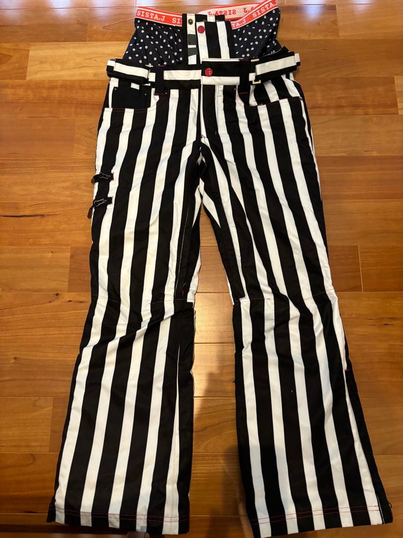 シスターJ スノーボードウェア