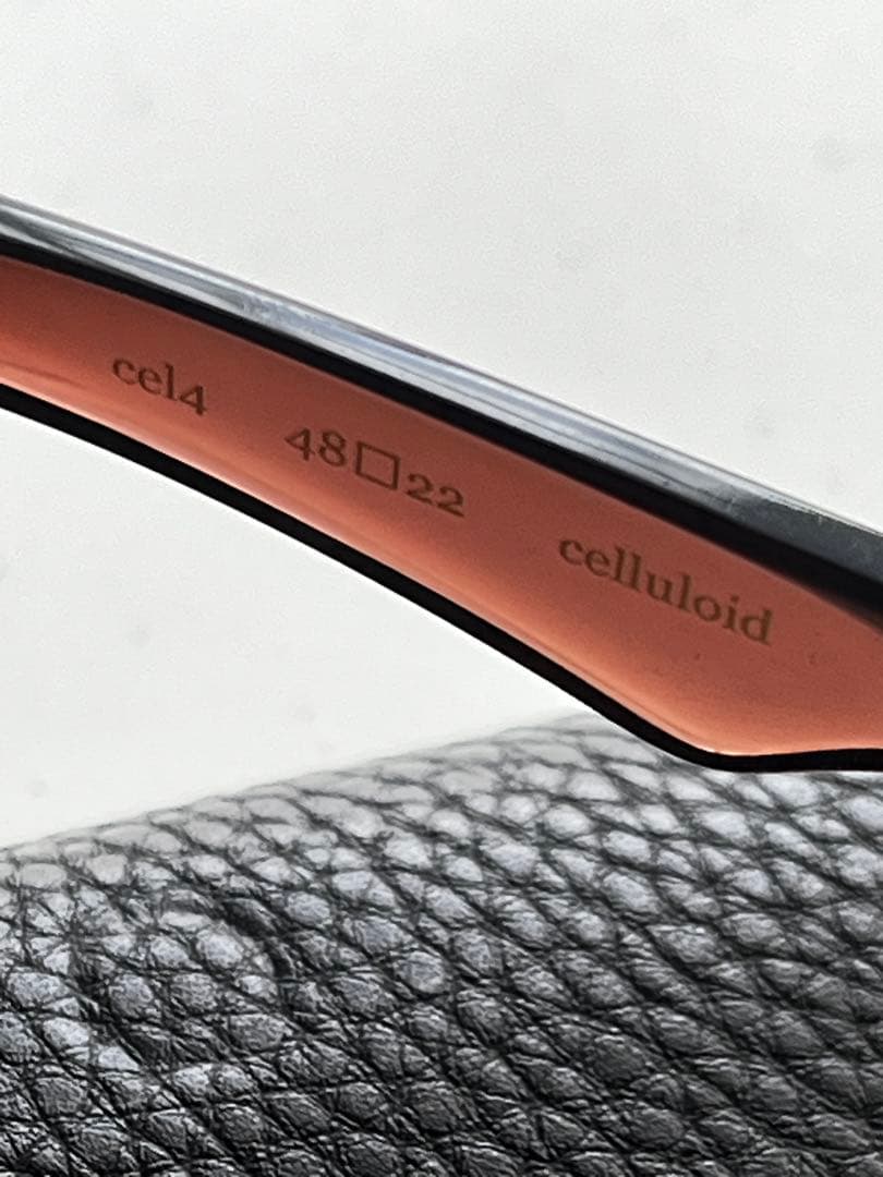 AKITTO「cel4」2019 サングラス48◻︎22パープル×ブラウンアキット