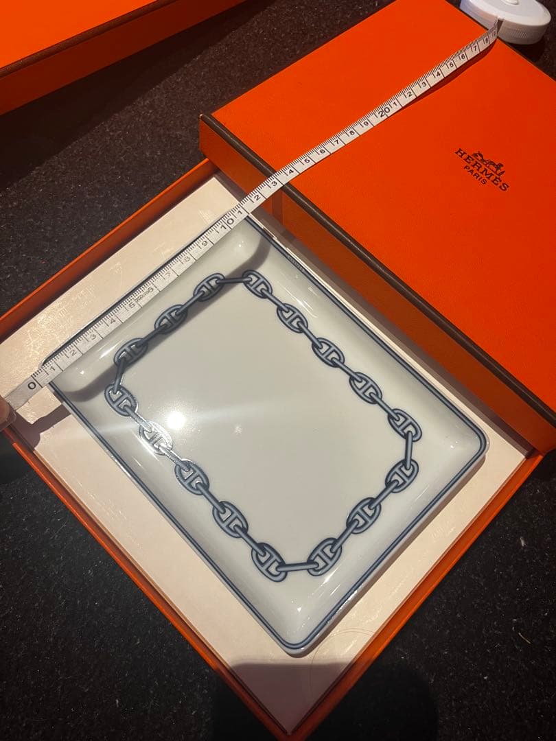 新品　貴重　エルメス チェーンモチーフ 皿 約30cm x 20cm