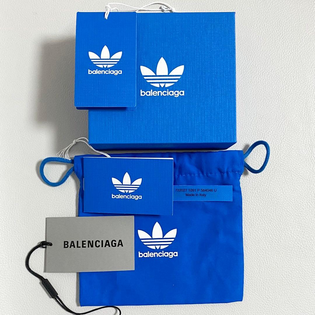 BALENCIAGA × adidas / Airpods pro ケース