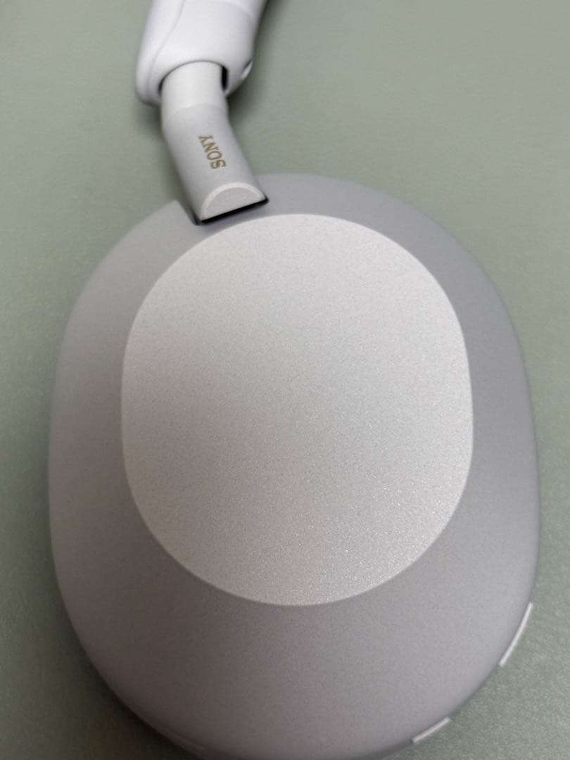 SONY WH-1000XM5 プラチナシルバー　全損1年保証書レシート原本添付