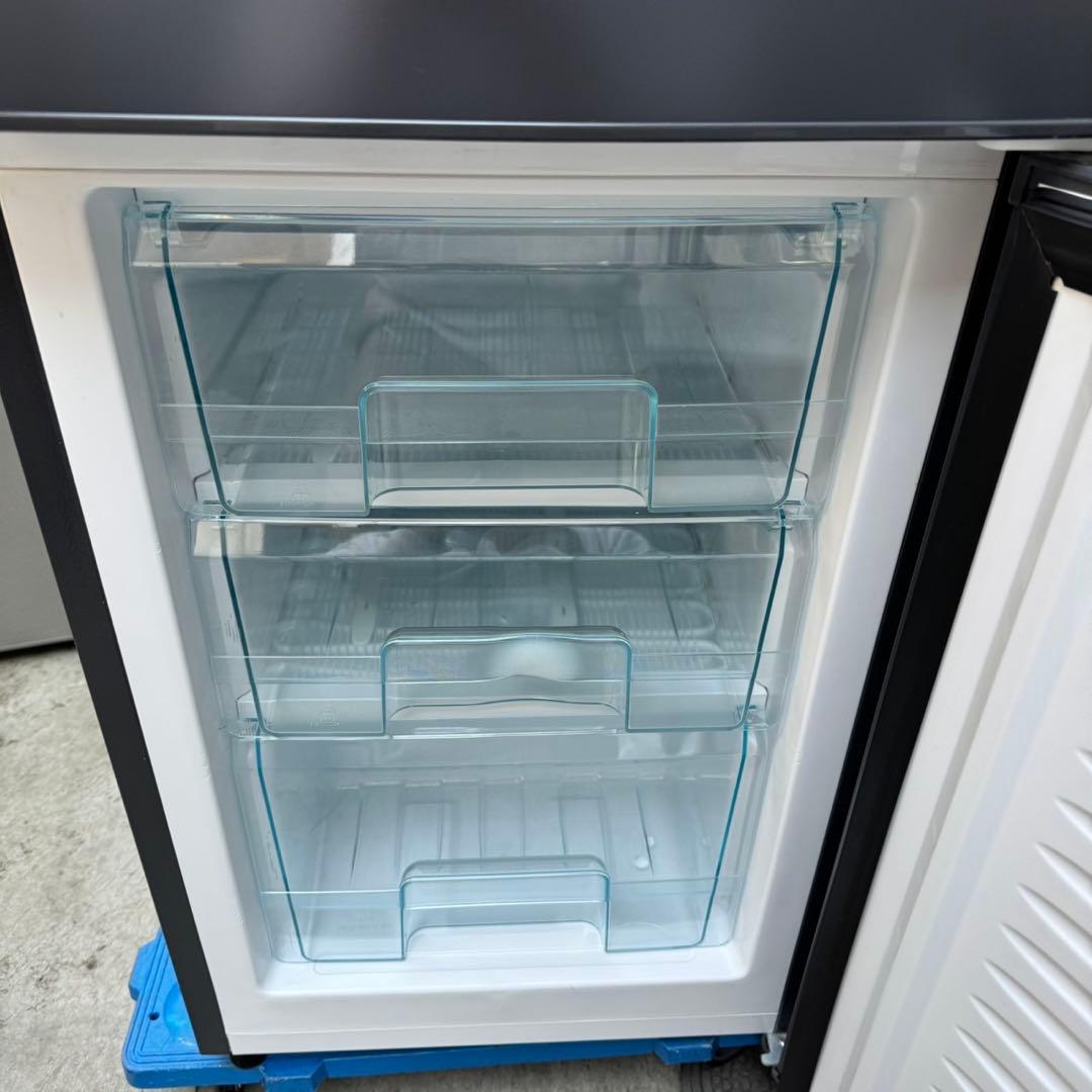 137⭐️2021年製★アイリスオーヤマ　冷蔵庫　ブラック　黒　一人暮らし