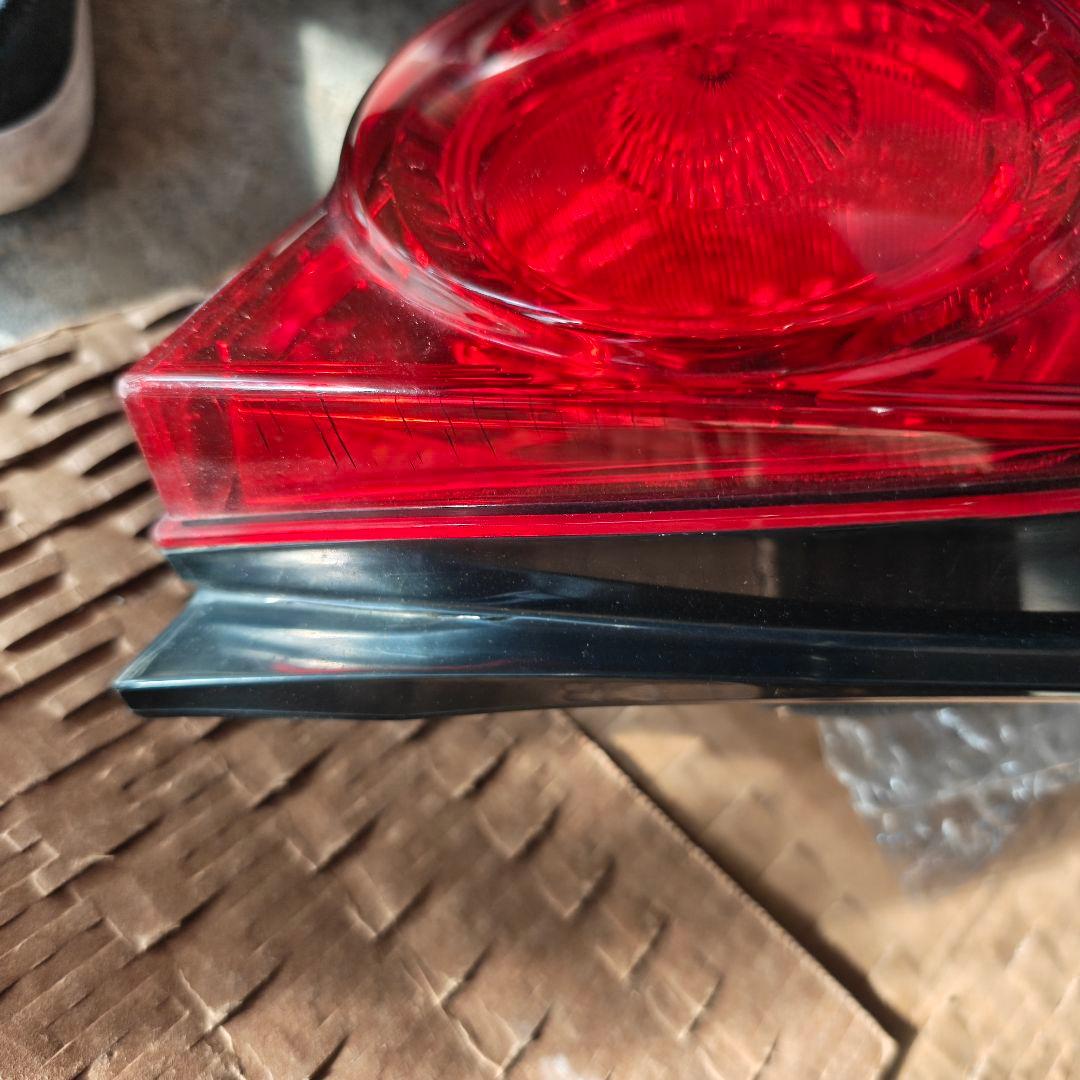 スバル GD インプレッサ 涙目 usテールライト 助手席側