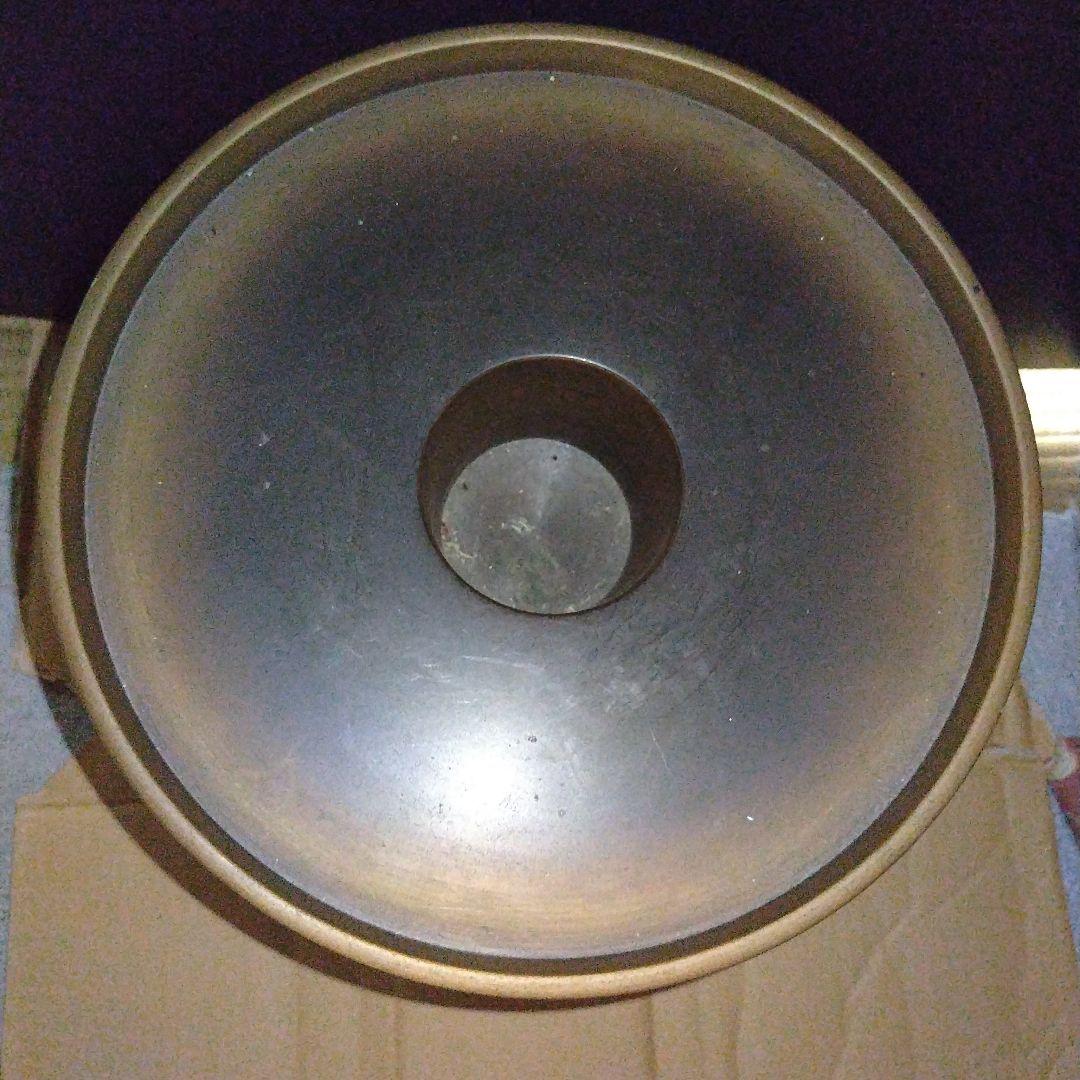 薄端・銅製花器　ブロンズ　レトロ　うすばた　生花など　　中古　サビあり。