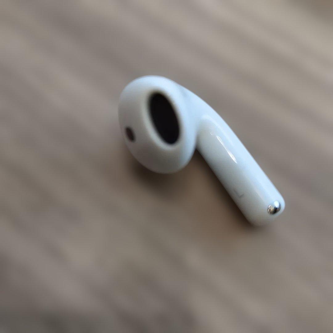 AirPods 第4世代 L片耳 左耳のみ イヤホン A3056