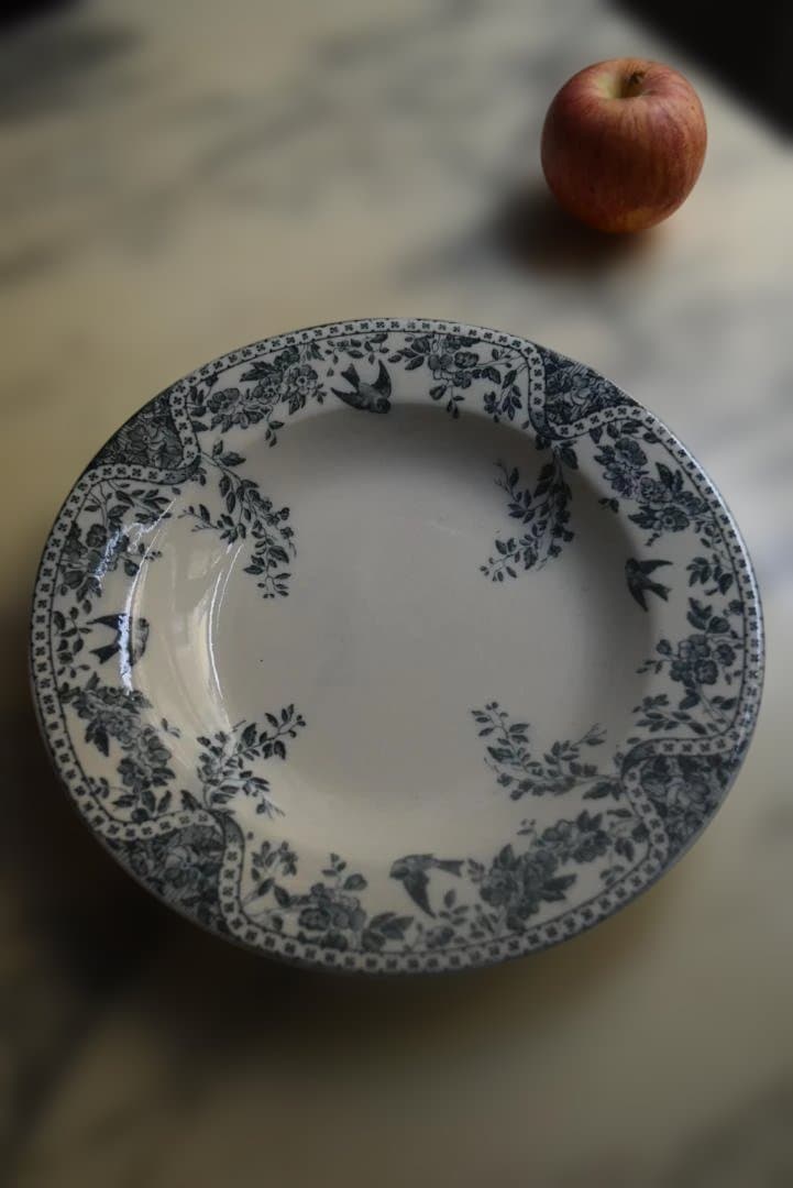 美品Bordeaux　セミクルーズ皿 ツバメと野薔薇　 ルイ15世　アンティーク