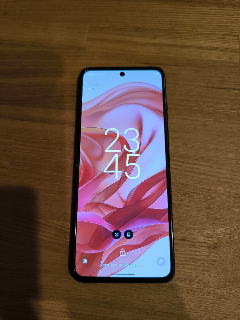 motorola razr 50 本体 512GB