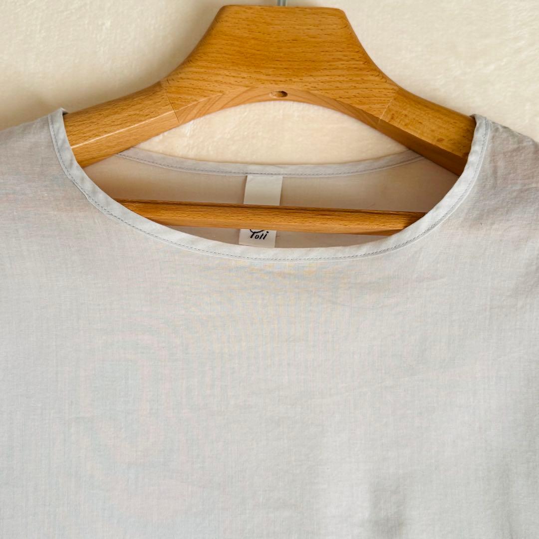 【美品】yoli simple blouse シンプルブラウス ライトグレー