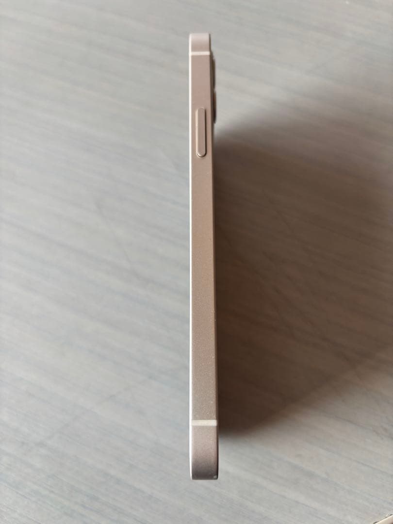 Apple iPhone 12 ホワイト　64GB