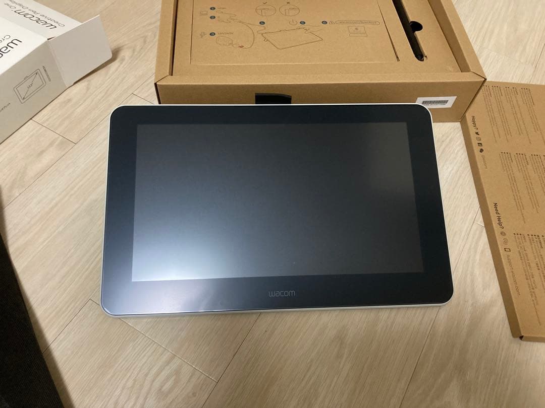 液タブ・ペンタブ wacom one 13 DTC133