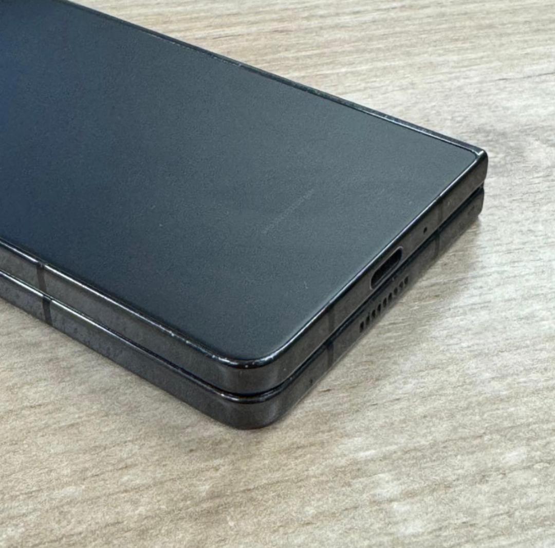 【超美品】Android Galaxy Fold 5｜512gb｜SIMフリー