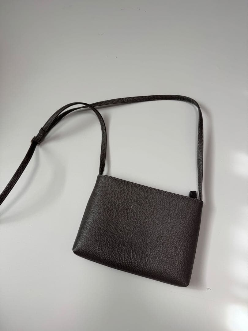 HushTug ショルダーバッグ　ハッシュタグ