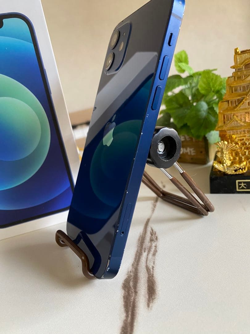 iPhone 12 64GB ブルー｜電池83％｜外観キズ・ガラス割れあり