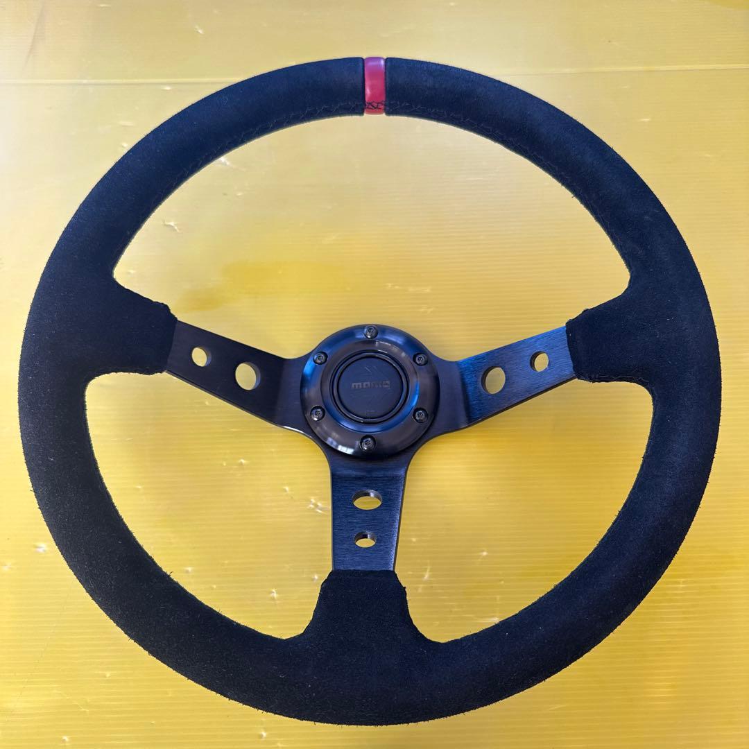モモ ドリフトステアリングホイール
