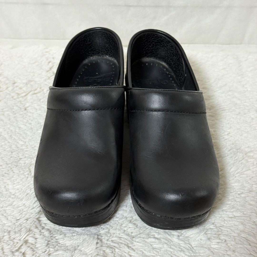 極美品✨DANSKO ダンスコ　プロフェッショナル　オイルドレザー　37 黒