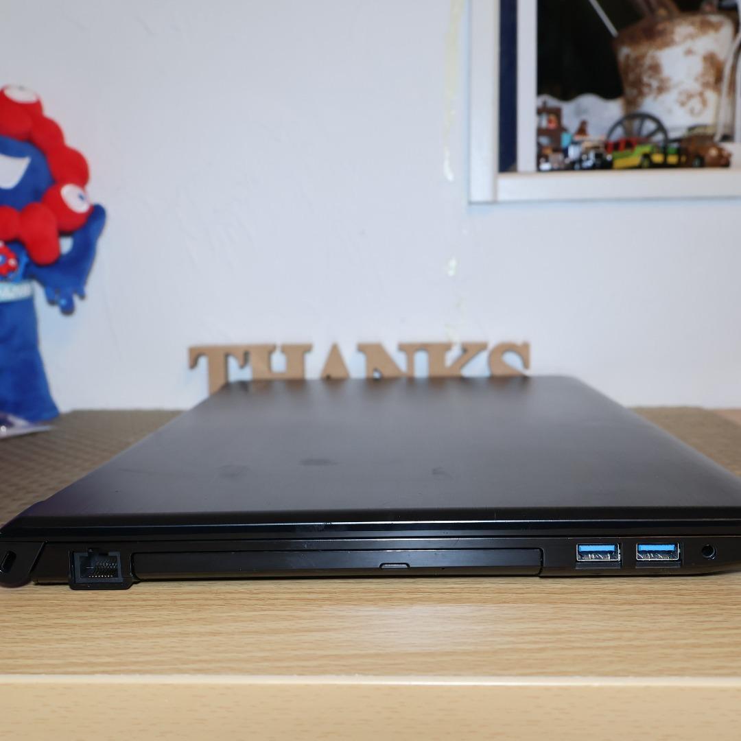 Win11公式対応8世代i7/新品SSD480G/メ16G/DVD/無線/カメラ